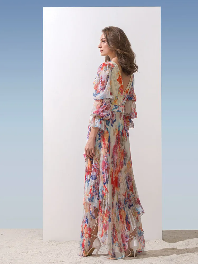 Ist das das perfekte elegante Chiffon -Kleid für irgendeine Gelegenheit?